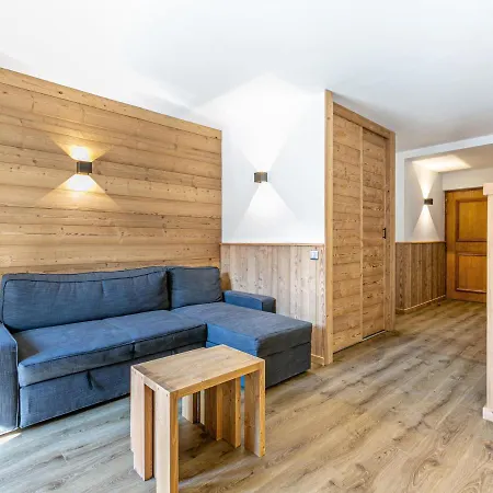 Cosy, 2 Chambres, Centre Village, Proche Pistes, Parking, Wifi, Balcon, Animaux Sur Demande - Fr-1-437-25